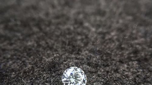 钻石裸石是先切割后鉴定(钻石裸石是先切割后鉴定吗)